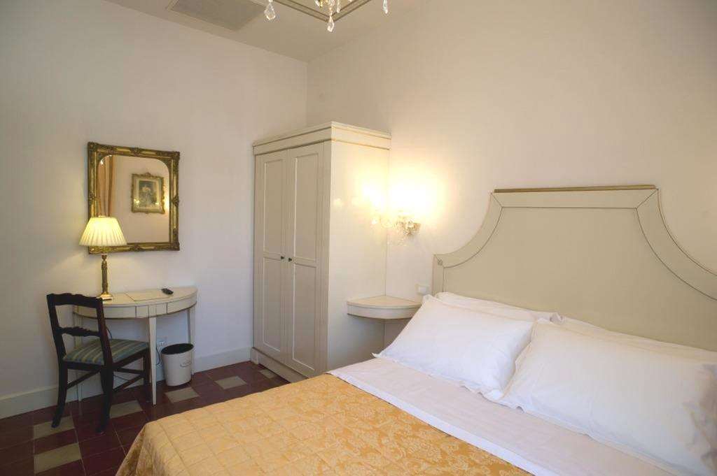 Lucca In Azzurro Maison De Charme Room photo